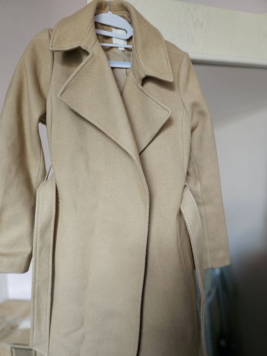 Палто H&M в бежово размер 40 / M
