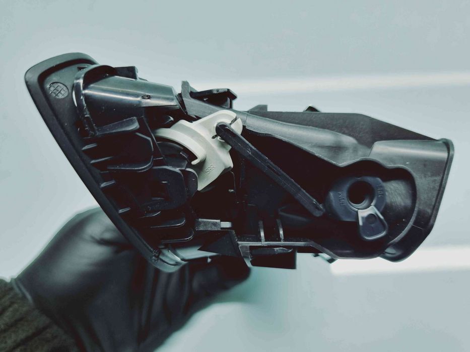 Grila aerisire dreapta Peugeot 308 (II) SW [Fabr 2013-prezent] 96778