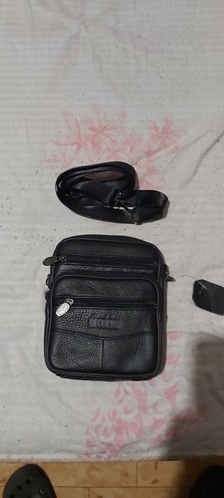 Продавам мъжки кожени чанти естествена кожа