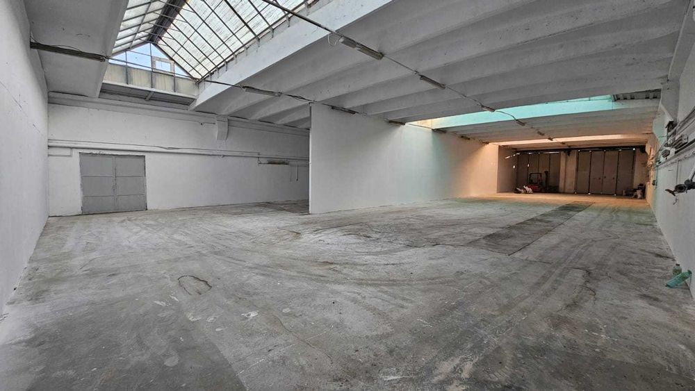 Inchiriere hală/spațiu depozitare/birou, 430mp, zona Țigarete O.Bancila (proprietar)