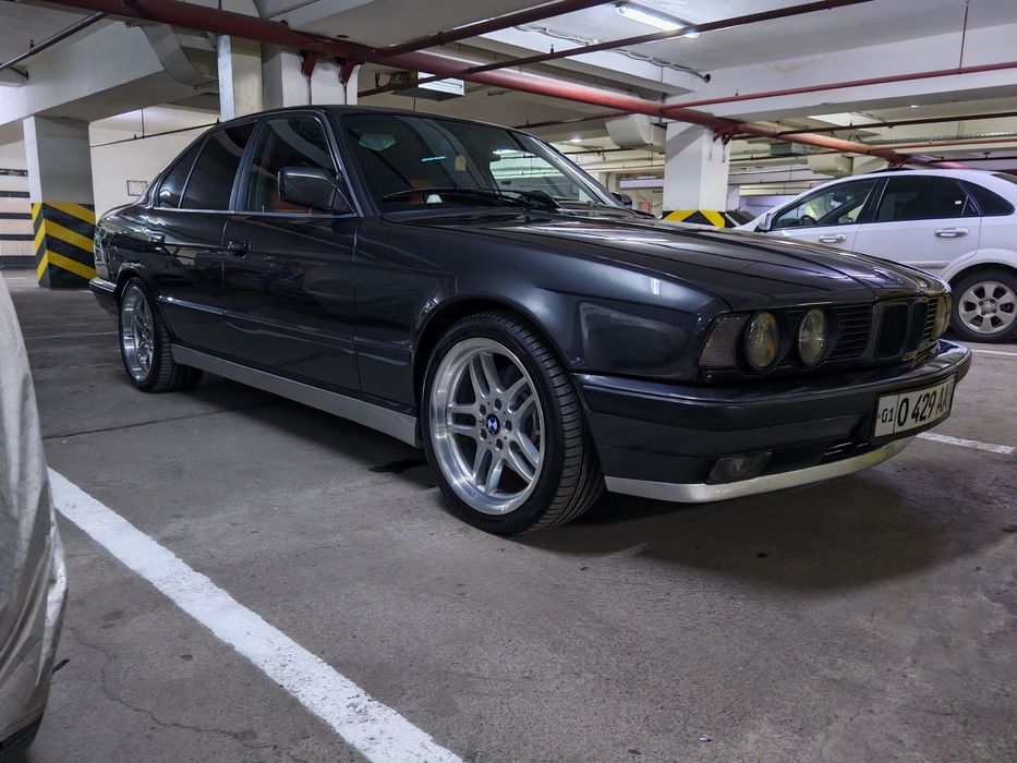 BMW E34 • 1988 год • M52B28 • МКПП • 25 лет в одних руках