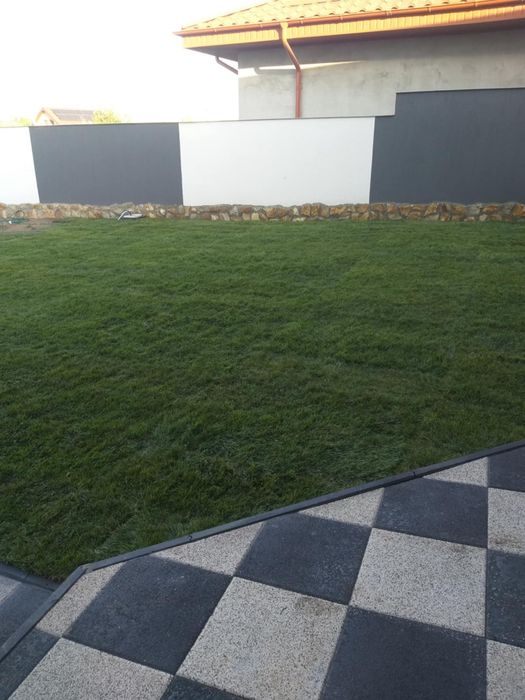 Gazon rulou și sistem de irigatii