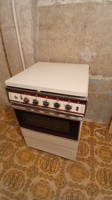 Отдам газ плиту в рабочем состоянии
