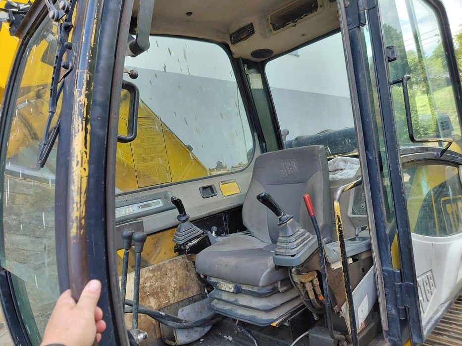 Excavator JCB JS200S