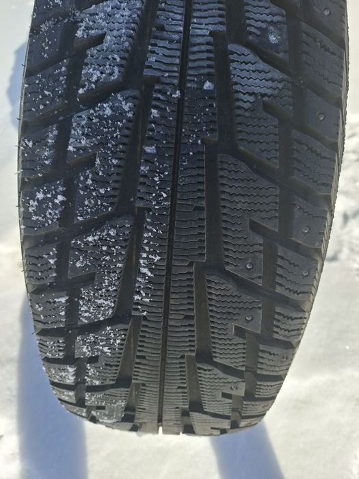 Продам шину 275/65/17