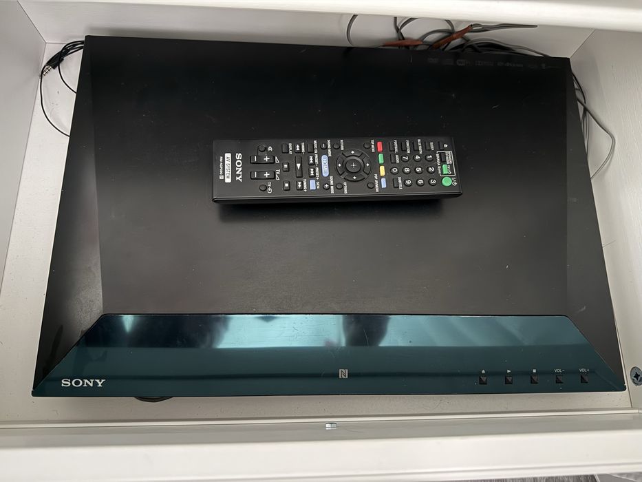 Sony 5.1 BDV-E4100 1000w Home Cinema