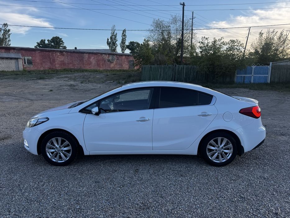 Продам Kia Cerato 2015