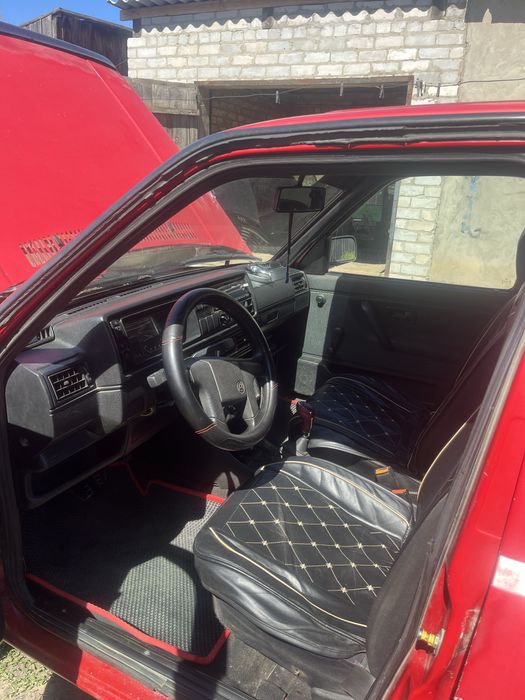 Продам Volkswagen Golf 2