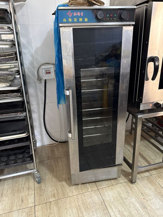 Продаётся расстоечный шкаф (пекарский)