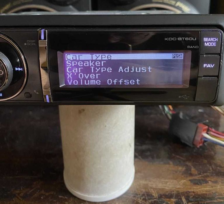 Player auto premium Kenwood KDC-BT60U – DSP real / 3x RCA / Sunet Hi-Fi / Bluetooth