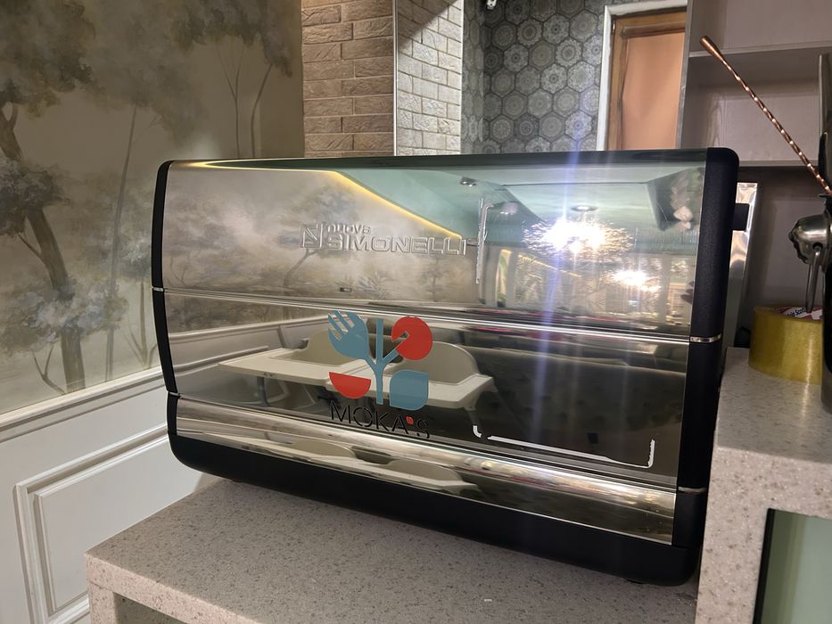 профессиональная кофемашина Nuova Simonelli Appia II (2 группы)