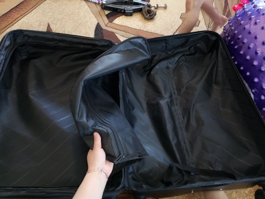 дорожный чемодан