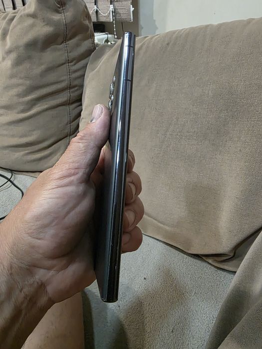 Samsung  S22 ultra