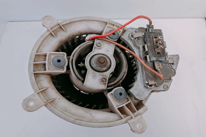Ventilator habitaclu Mercedes-Benz E-Class W210/S210 (facelift)
