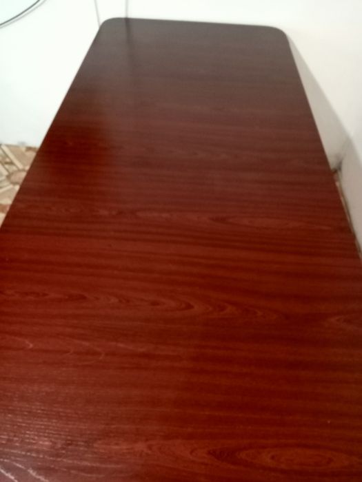 Стол сатылады 25000 тг