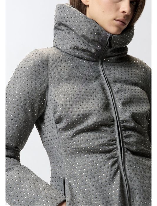 Зимна пухинка Pinko!Чисто нова с камъчета.