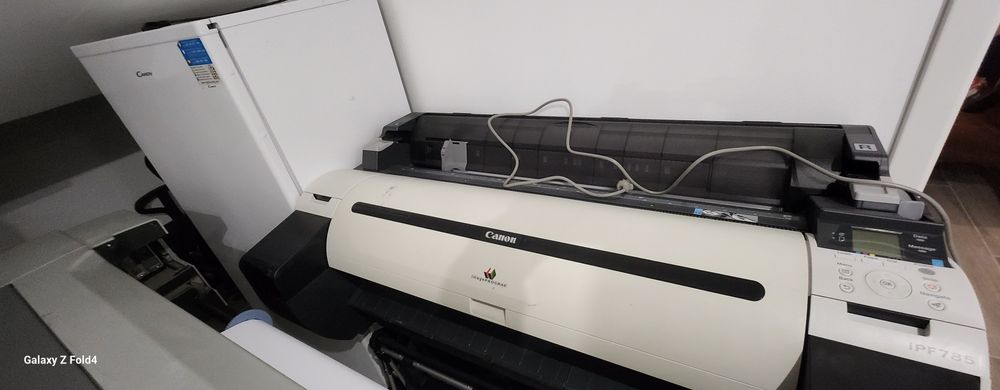 Plotter/ imprimantă A0