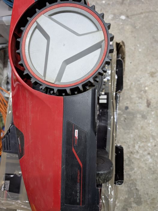 Robot tuns iarba Einhell Freelexo Cam 350 fara fir cu Garaj inclus