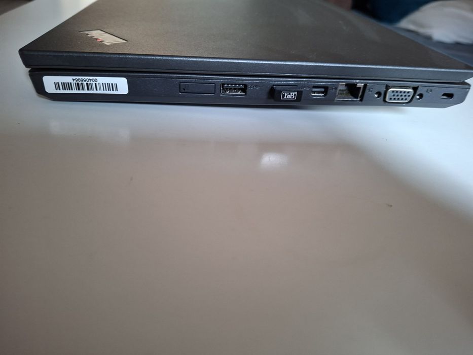 Продавам лаптоп Lenovo ThinkPad L470 14''