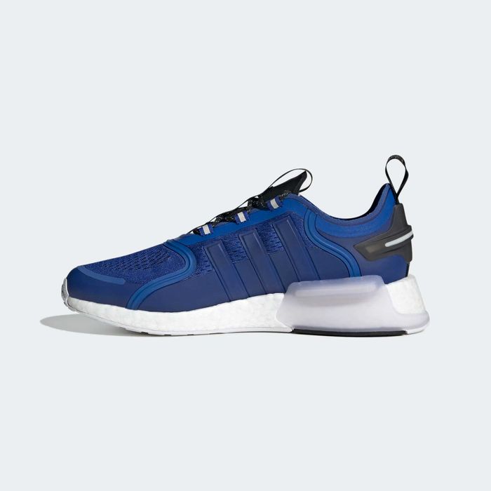 Оригинални Мъжки обувки ADIDAS NMD V3  размери  EU40 2/3 - 44
