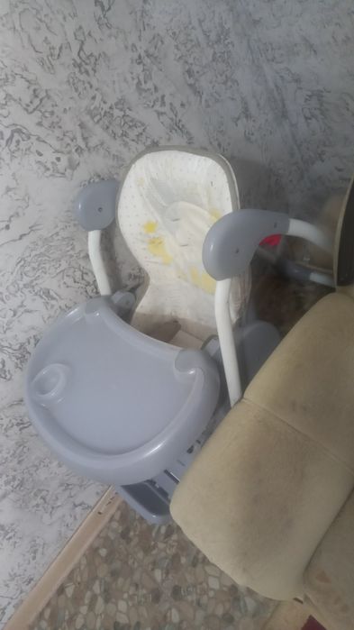 Детский стол для кормления