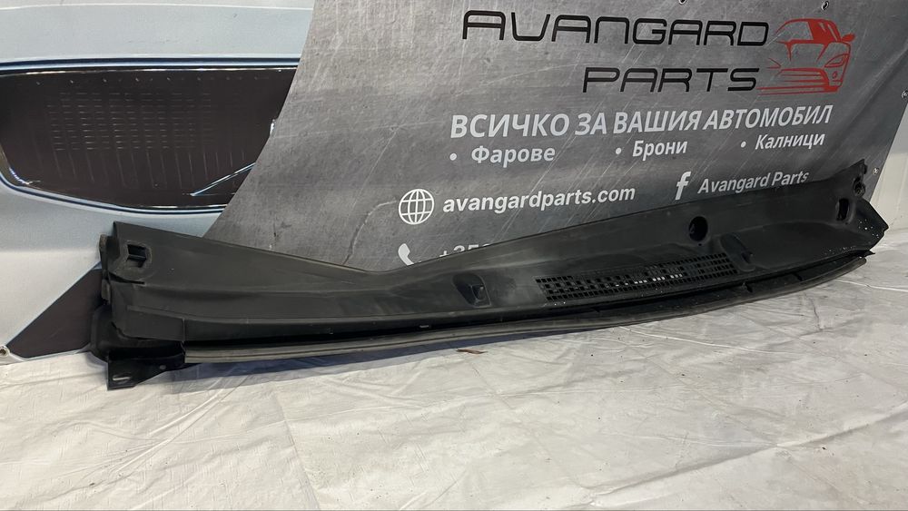 Кора под чистачките Subaru WRX STI 2015-2019