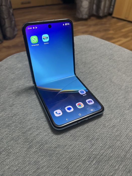 Motorola razr 40 ultra full box