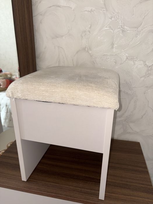 Туалетный столик