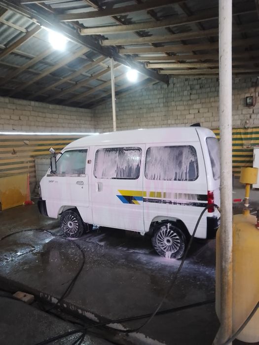 Damas dehqon moshina