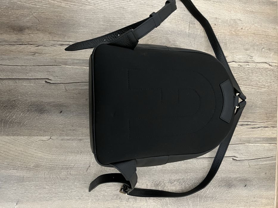 Furla кожена раница