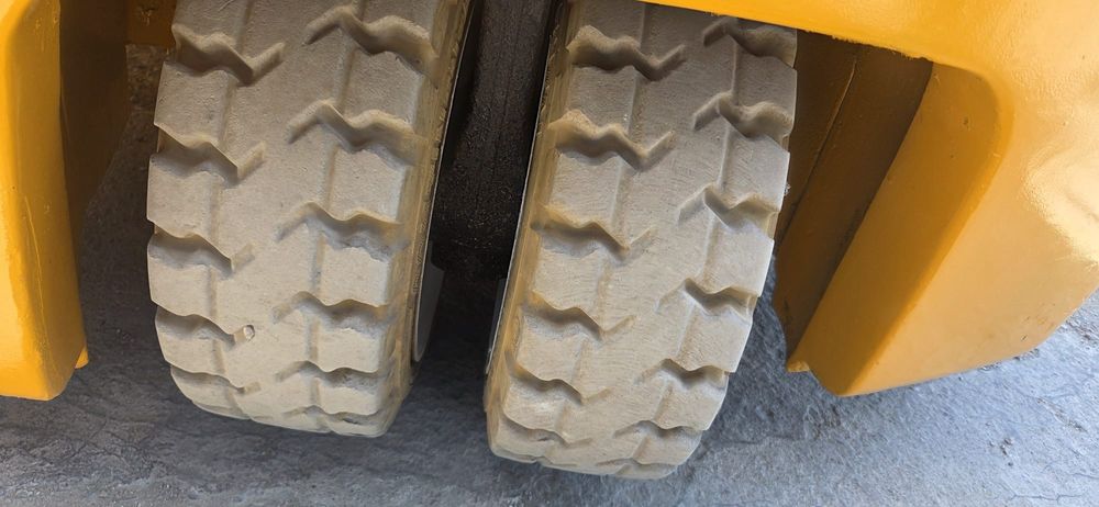 Motostivuitor electric JUNGHEINRICH EFG 216 k