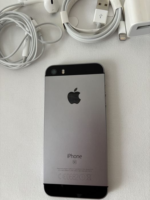 IPHONE SE (1-е поколение), 32 ГБ