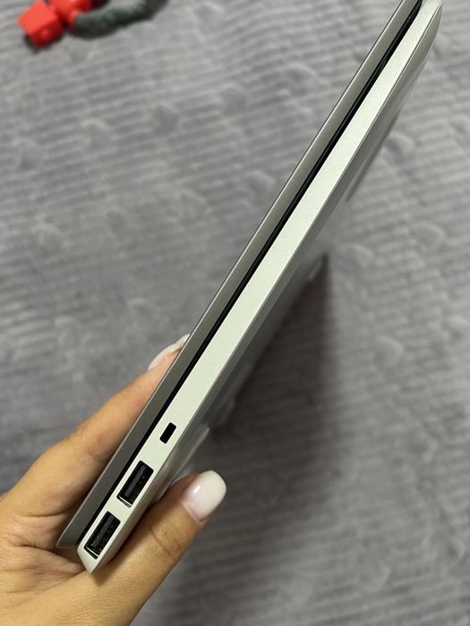 Ноутбук HP Pavilion Laptop