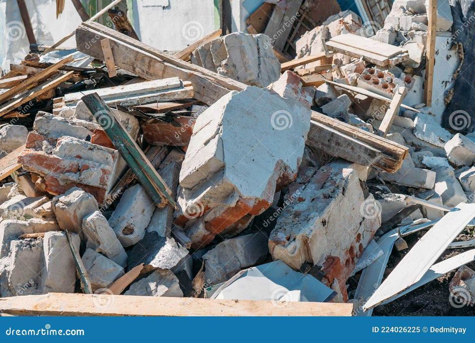 Primesc moloz betone gresie rupata pamant