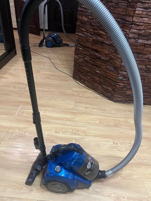 Продам бу пылесос