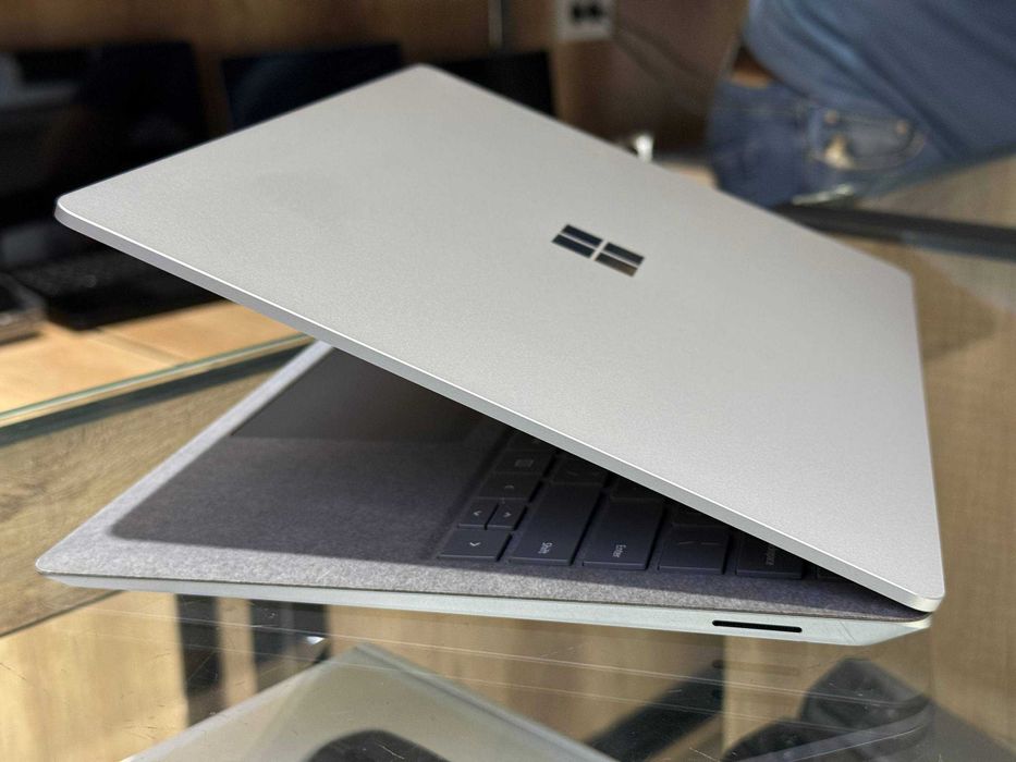 MICROSOFT SURFACE LAPTOP 3 CORE i5-1035G7 ram 8 ssd 256 Сенсорный