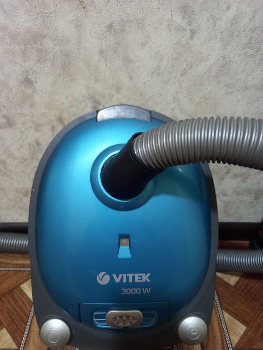 Срочно витек  ва самсунг пилисос сотилади