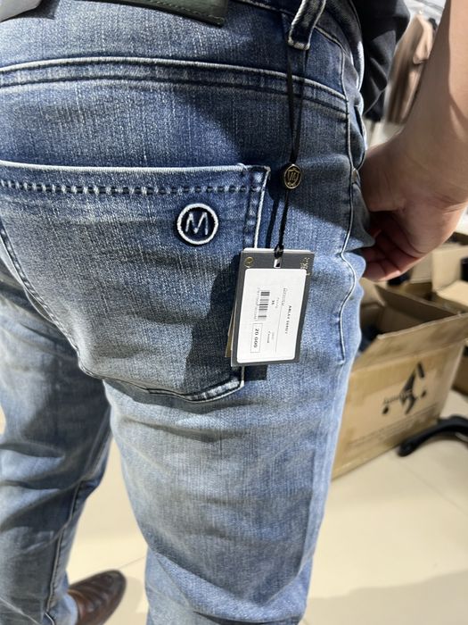 Джинсы  стильные разные модели