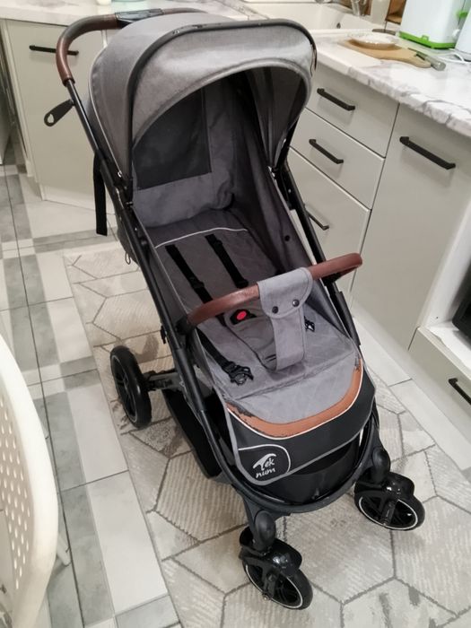 Коляска детская в хорошем состоянии