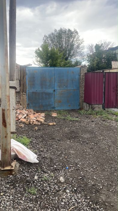 Продам гаражные ворота