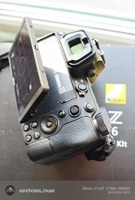 Nikon Z6 body + Mount Adapter FTZ