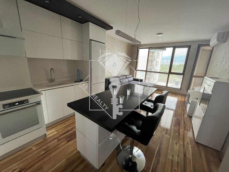 Продава се Двустаен апартамент в Пловдив, Беломорски - 65 кв.м за 2154 €/кв.м - Снимка #1