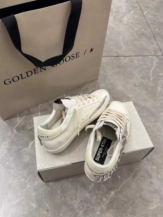Сникьрси Golden Goose Limited EDT  — кралица
