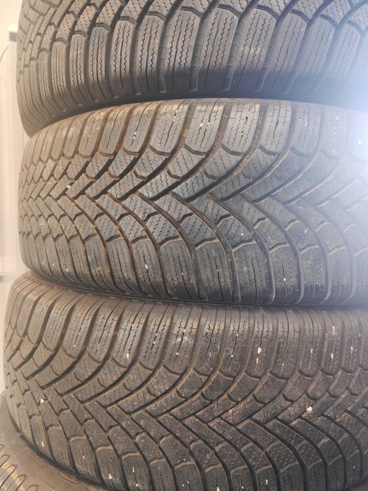 4бр.зимни гуми 215/60/17 Bridgestone