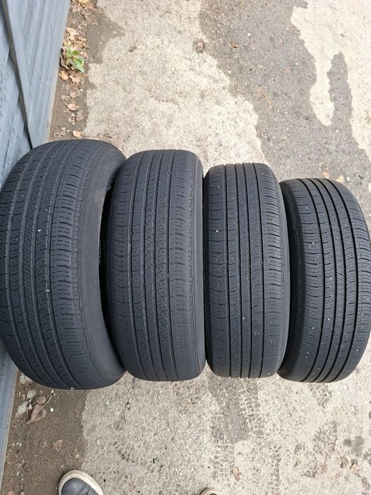 Продам шины 205/65/16 нексен