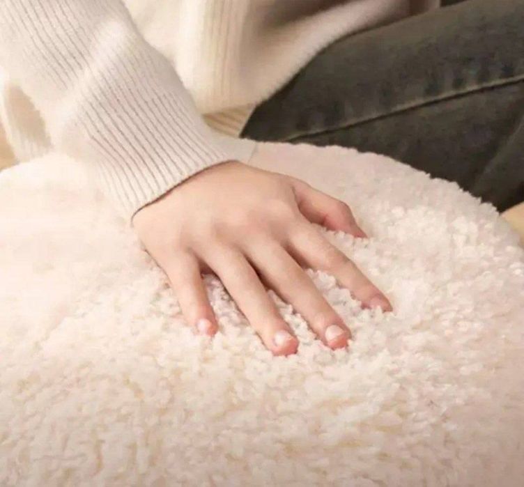 Пуфик мягкий.   Для дома и салона