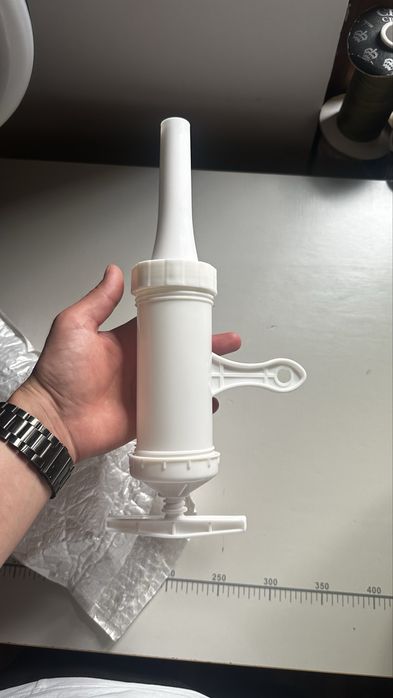 Продам шприц для колбасы