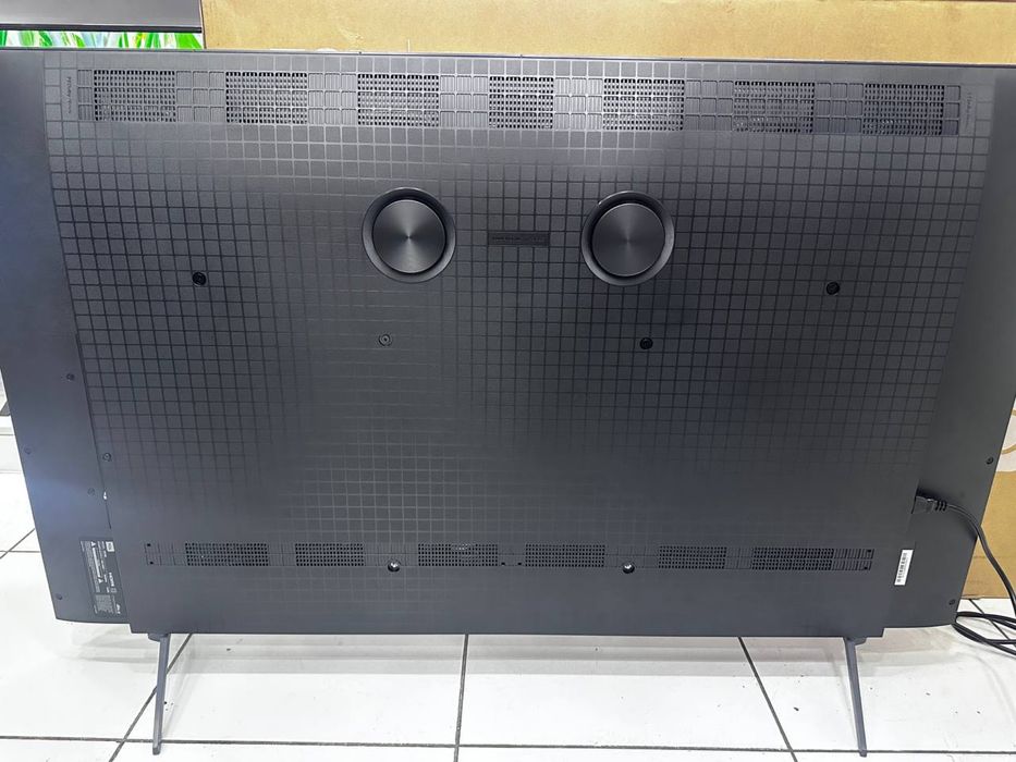 QLED 4K Ultra HD (3840x2160)