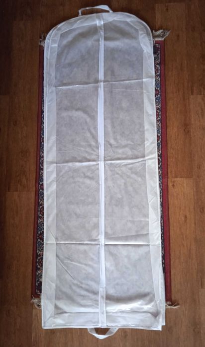 Чехлы для свадебных и вечерних платьев