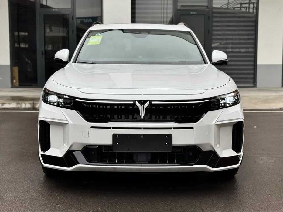 VOYAH hybrid pod zakaz